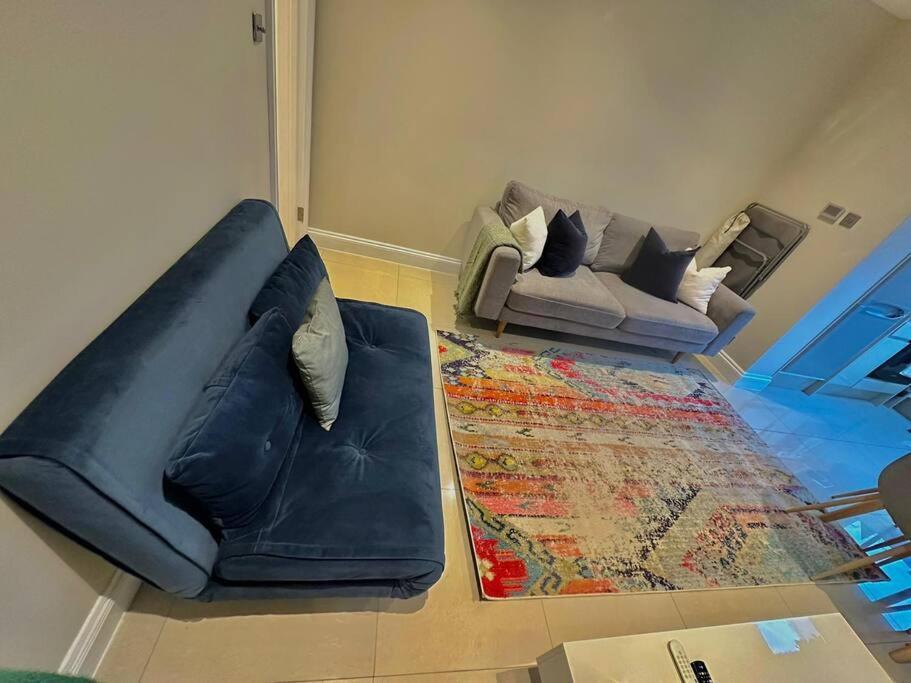 Lovely 2 Bedroom Ground Floor Flat With Garden. London Bagian luar foto